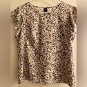 Emery Rose women’s shirt size M